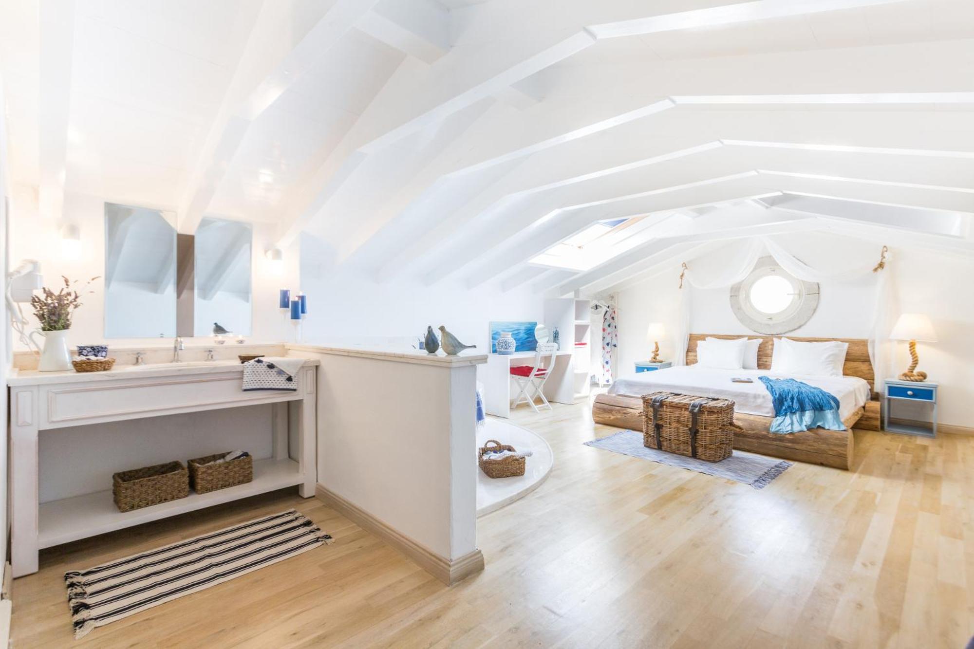 Luce Design Hotel - Special Category Alacati Room photo